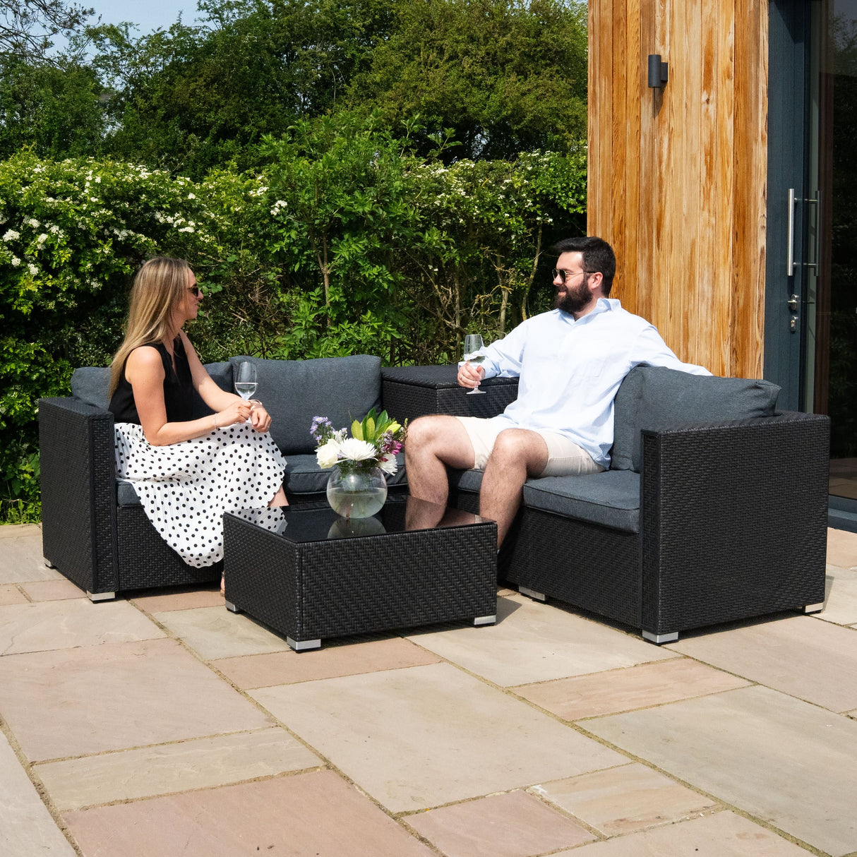 Rattan Modular 6 Piece Furniture Set & 700L Storage Box – Black