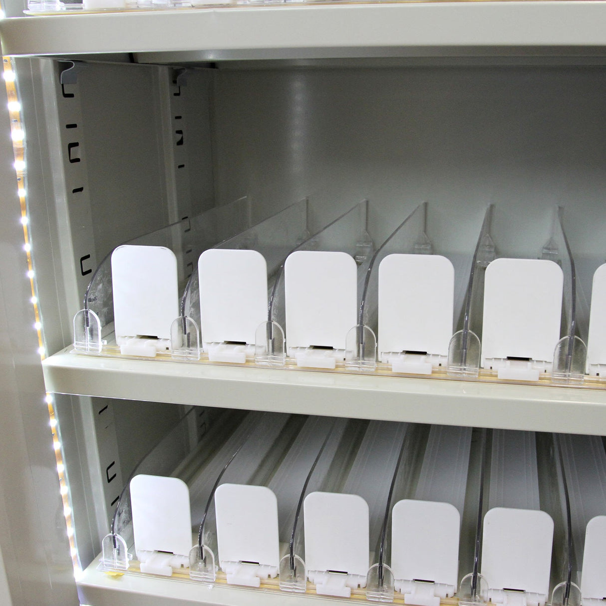 Cigarette & Vape Display Cabinet