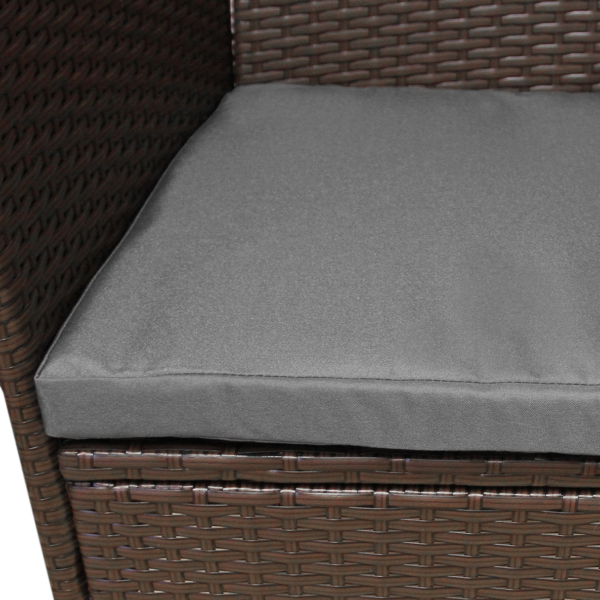 Jardí 2-Seater Rattan Bistro Brown Set with Cushions & Rain Cover